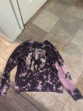 Fleetwood Mac- Tie-Dye Band Graphic Long Sleeve Top - Purple / Black